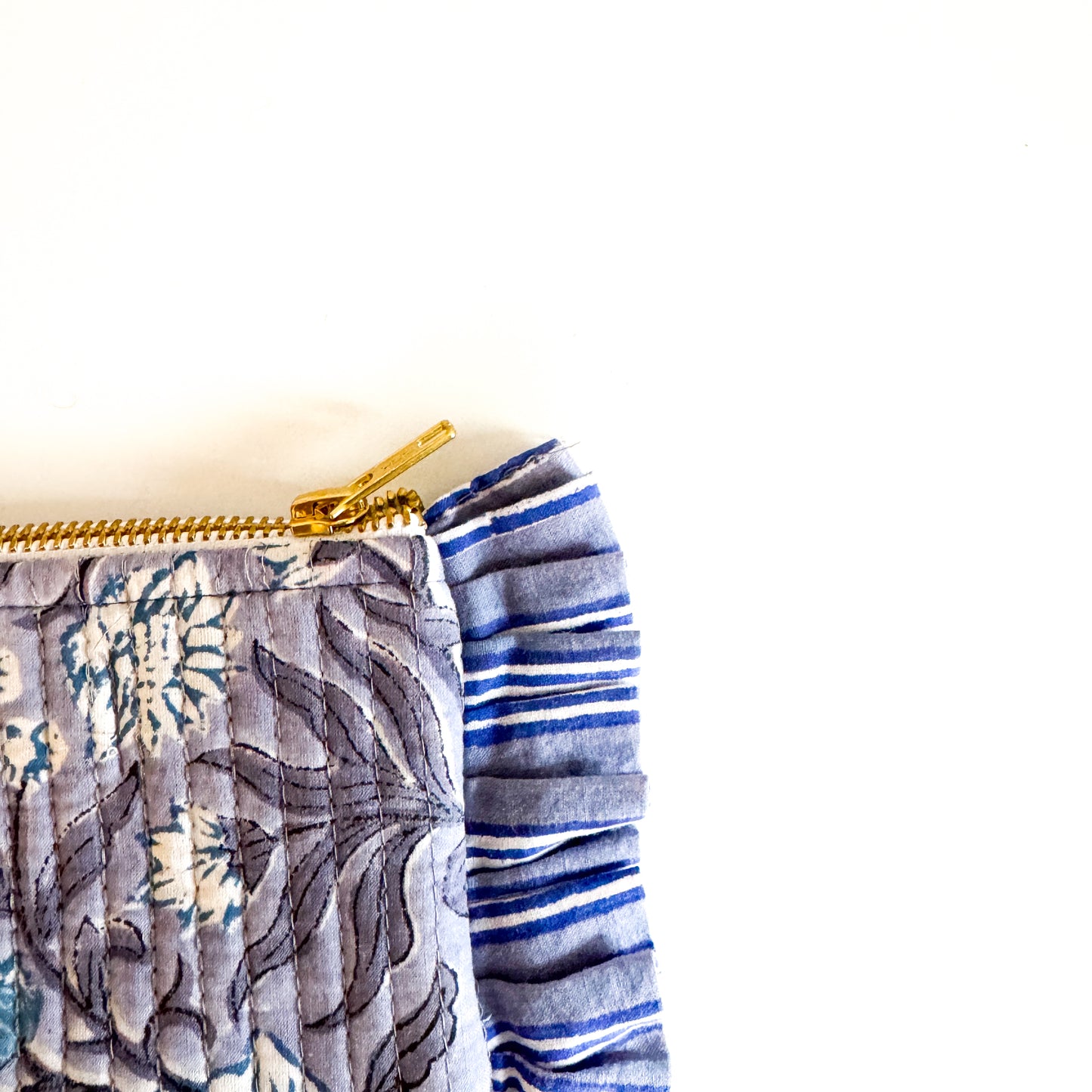 Block Print Mini Ruffle Pouch - Lilac with blue flowers