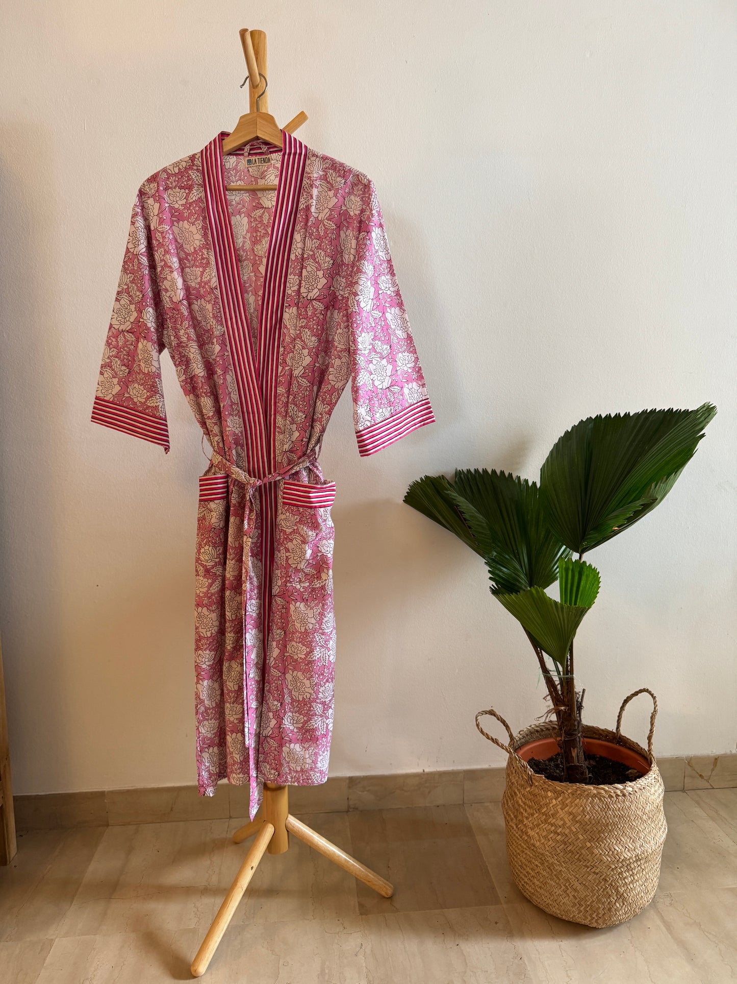 Block Print Kimono - Pink with white flowers