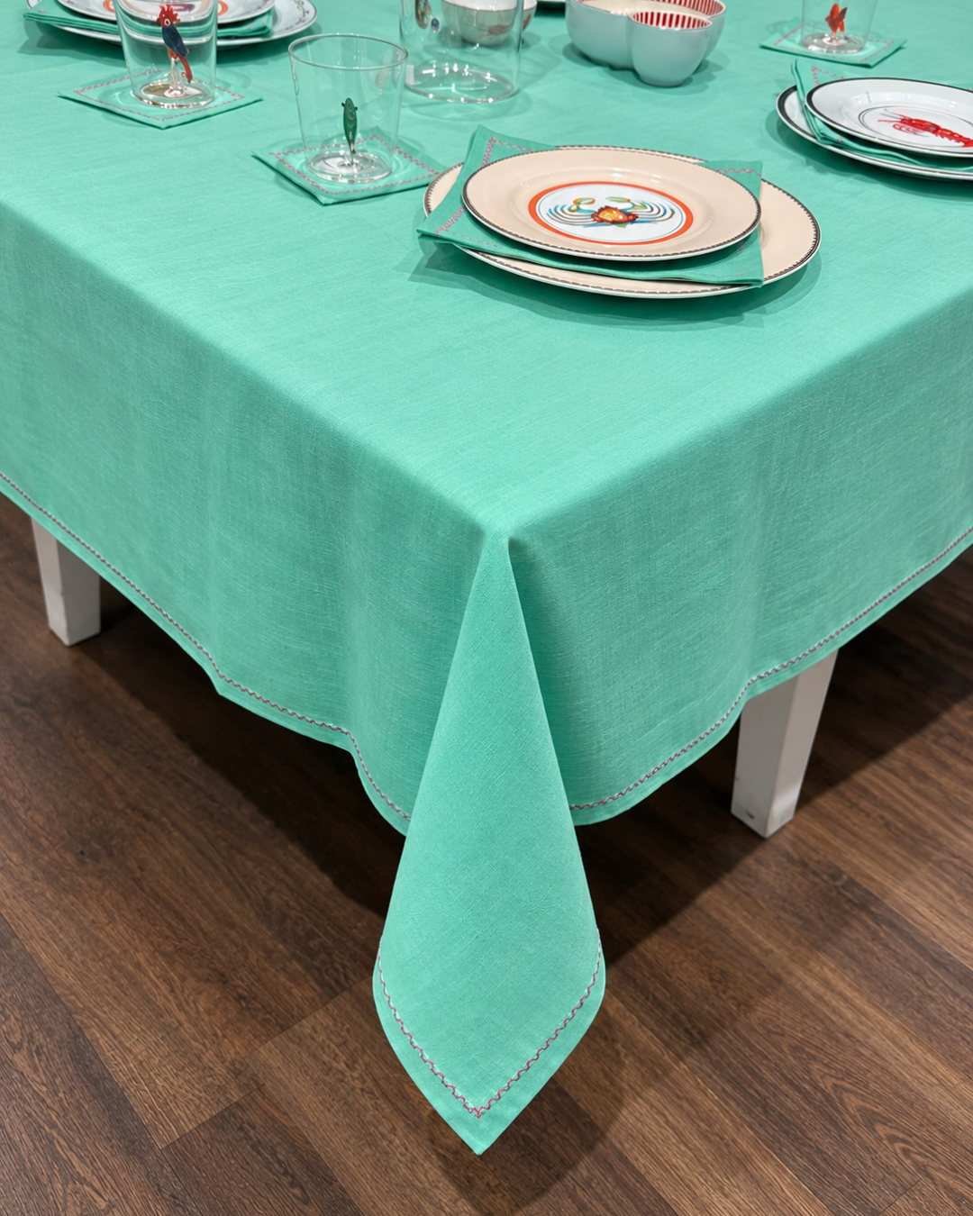 Table Cloth & 6 Napkins Set