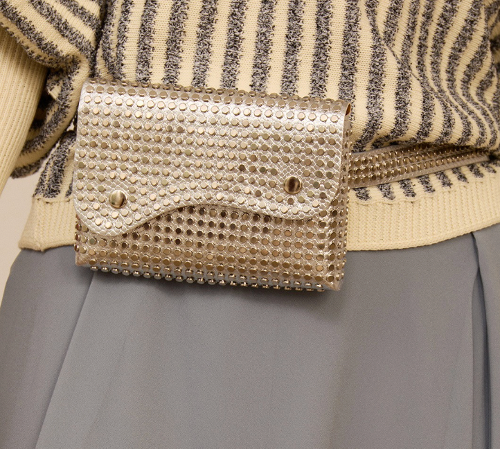 GOLDEN BELT WITH FANNY PACK