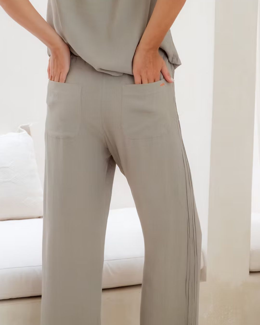 Capri Pants – Vintage Khaki