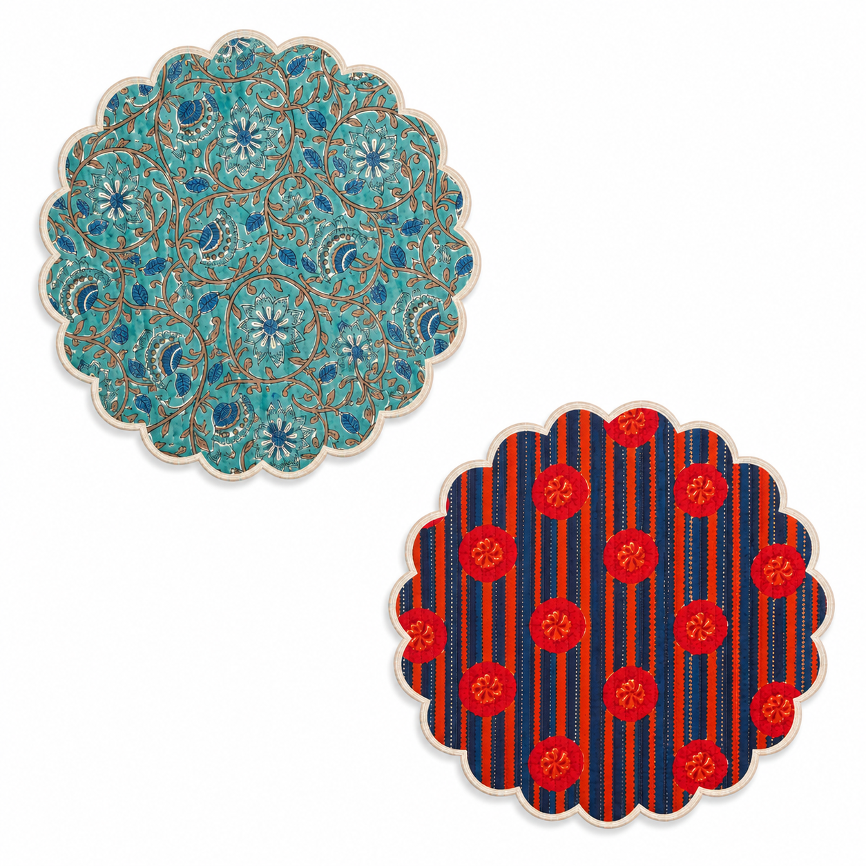 Reversible Round Scalloped Placemats